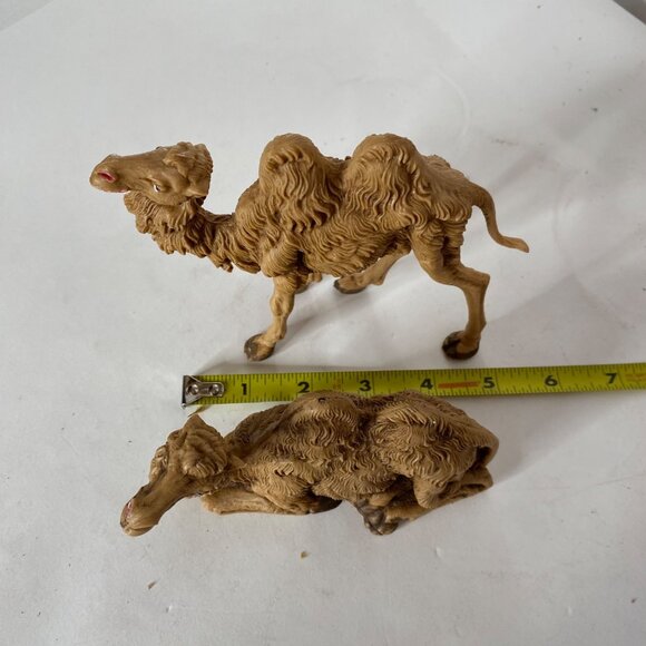Fontanini Camel Pair • Vintage Italian Nativity Animals • Standing & Resting - Picture 6 of 6